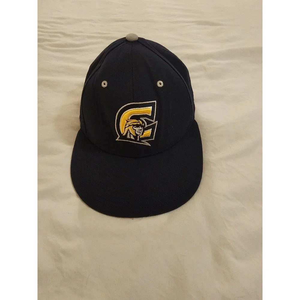Nike True Dri-FIT Corban University Warriors Fitted‎ Hat Black Gray 7 3/8 59cm